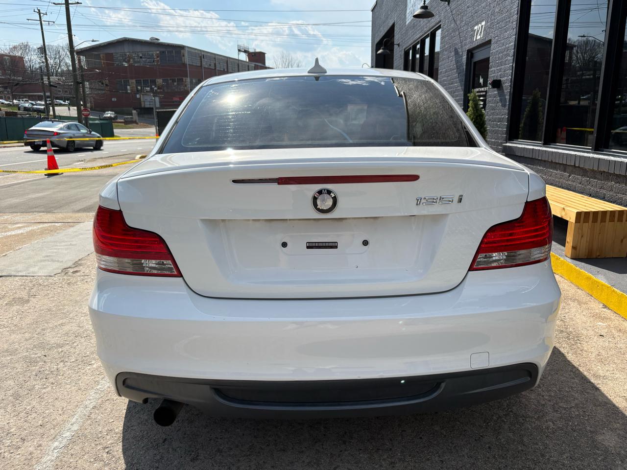 BMW 1-Series 135i Coupe 2009