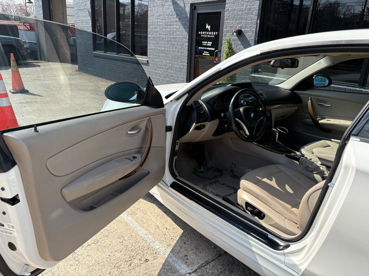 BMW 1-Series 135i Coupe 2009