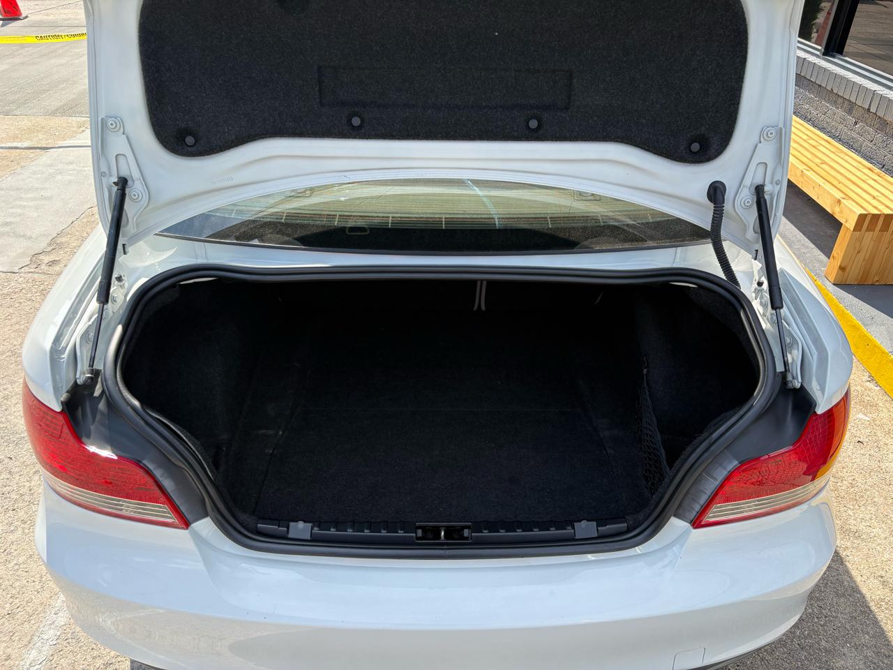 BMW 1-Series 135i Coupe 2009