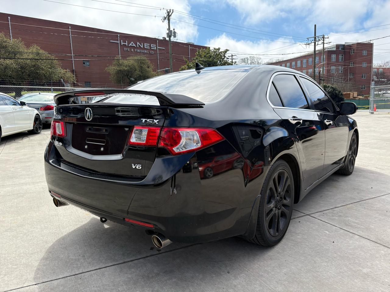 Acura TSX V6 5-Speed AT with Tech Package 2010