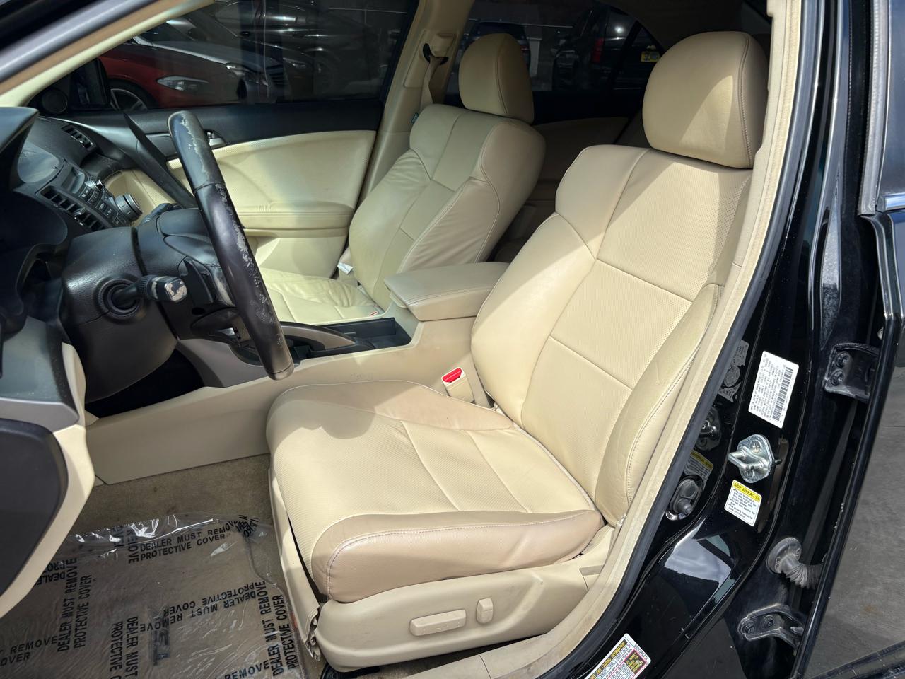 Acura TSX V6 5-Speed AT with Tech Package 2010