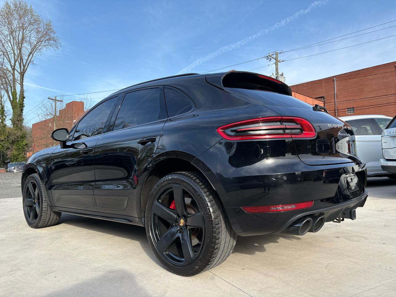Porsche Macan Turbo 2018