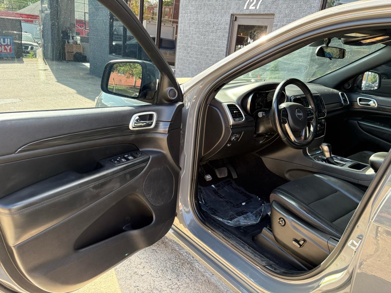 Jeep Grand Cherokee Laredo E 4WD 2021