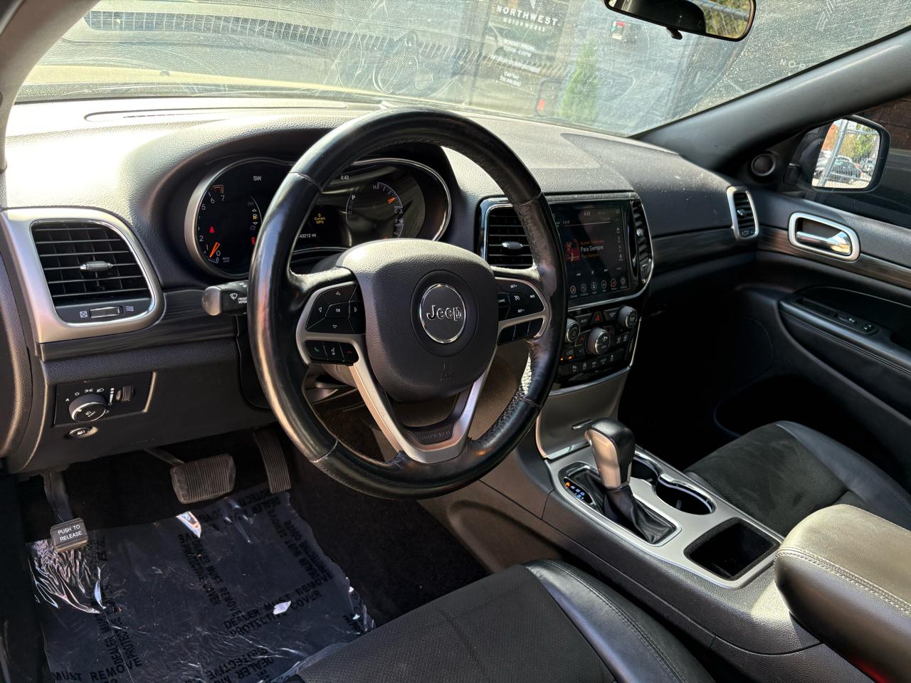 Jeep Grand Cherokee Laredo E 4WD 2021