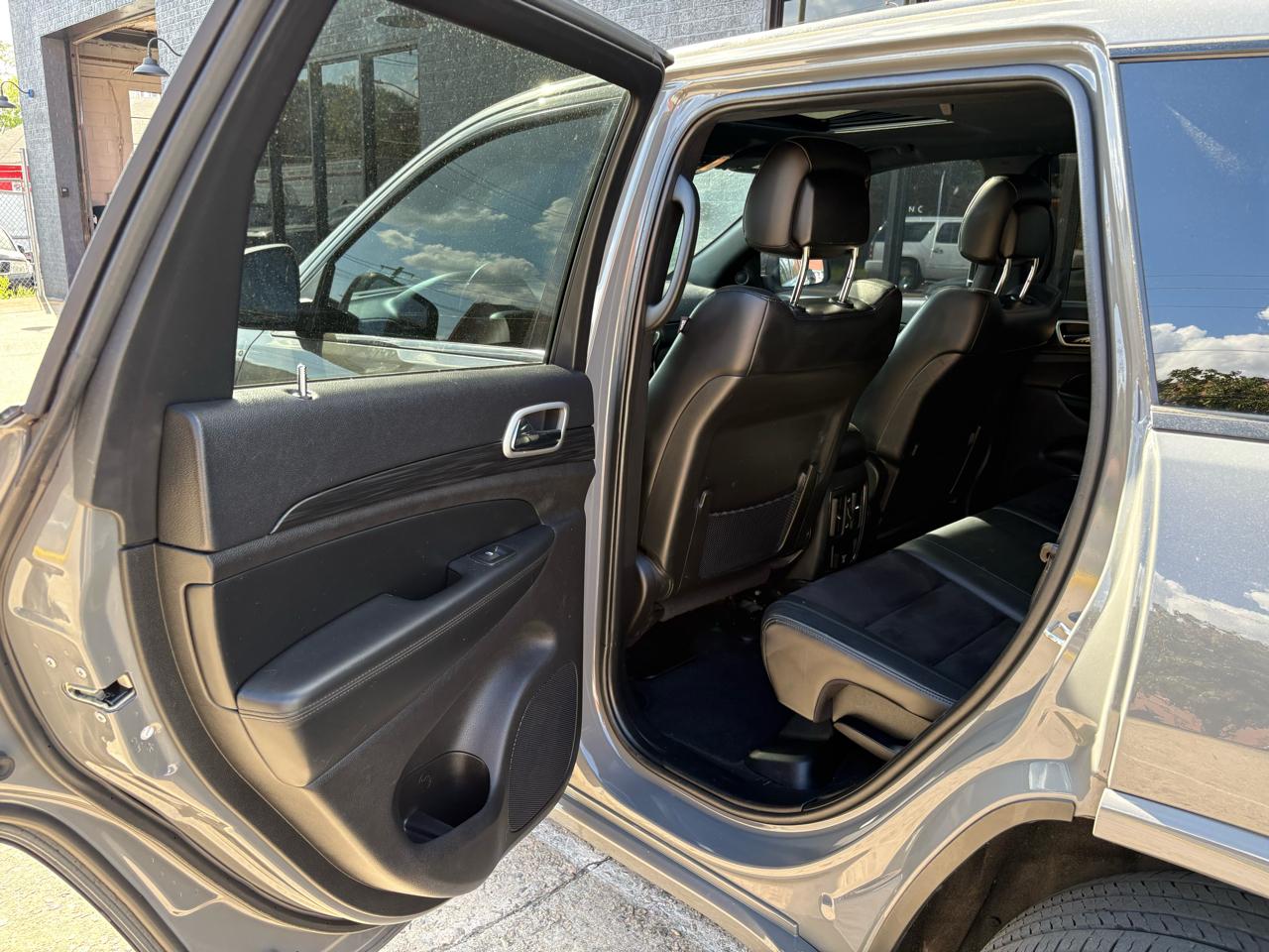 Jeep Grand Cherokee Laredo E 4WD 2021