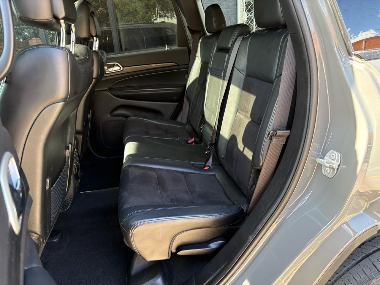 Jeep Grand Cherokee Laredo E 4WD 2021