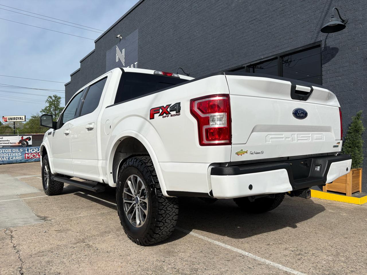 Ford F-150 4WD SuperCab 145" XLT 2018