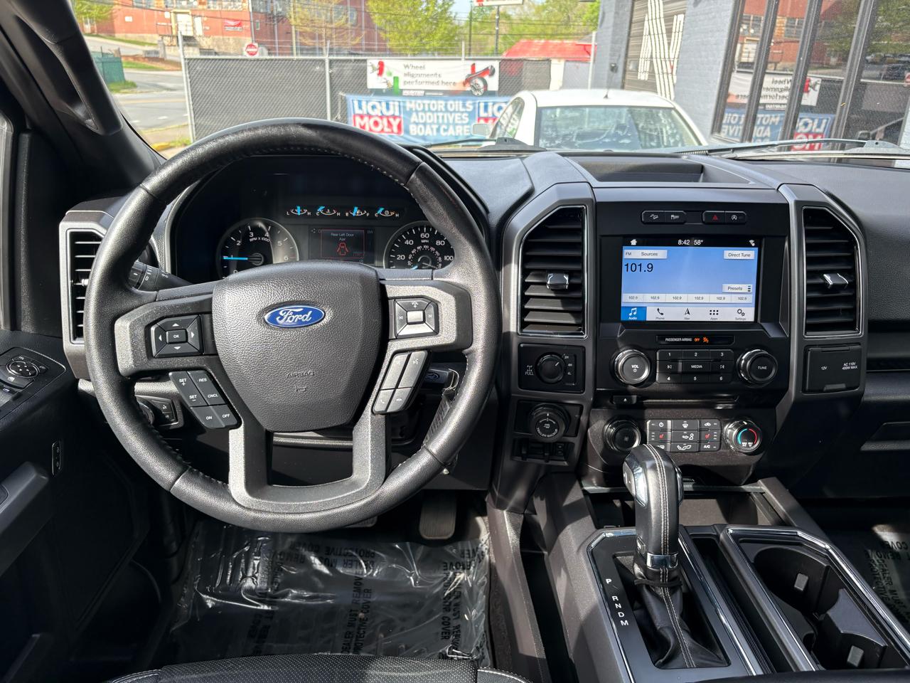 Ford F-150 4WD SuperCab 145" XLT 2018