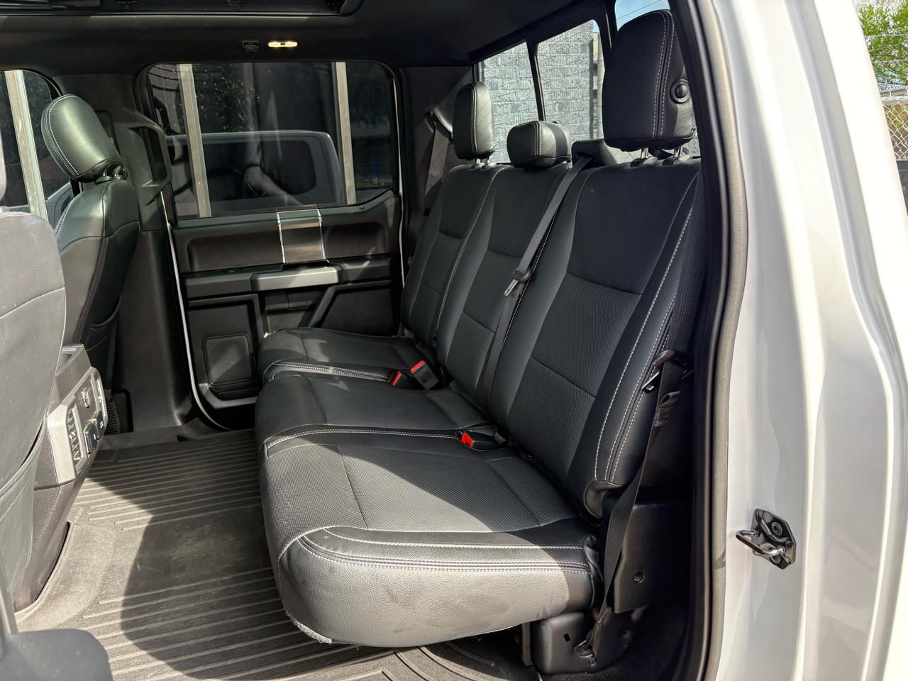 Ford F-150 4WD SuperCab 145" XLT 2018