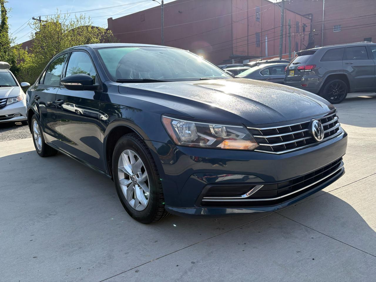 Volkswagen Passat S 2018