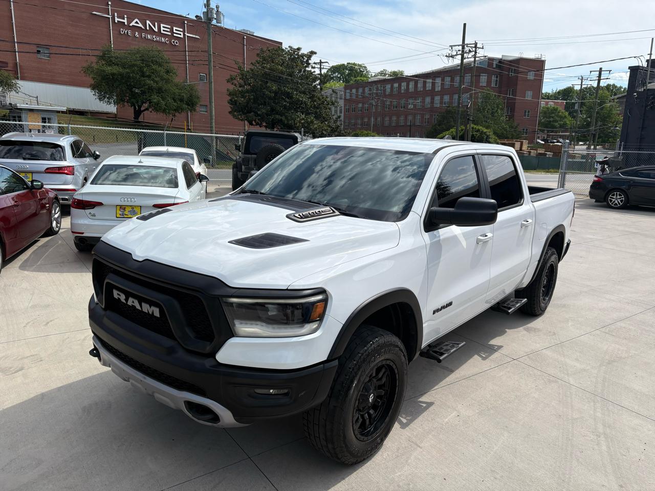 RAM 1500 4WD Crew Cab 140.5" Rebel 2019