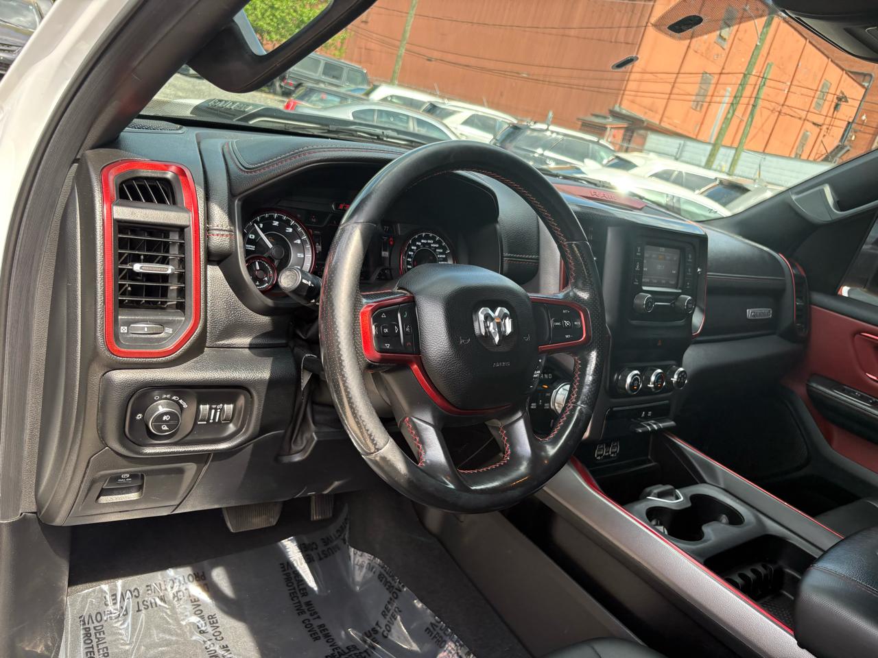 RAM 1500 4WD Crew Cab 140.5" Rebel 2019