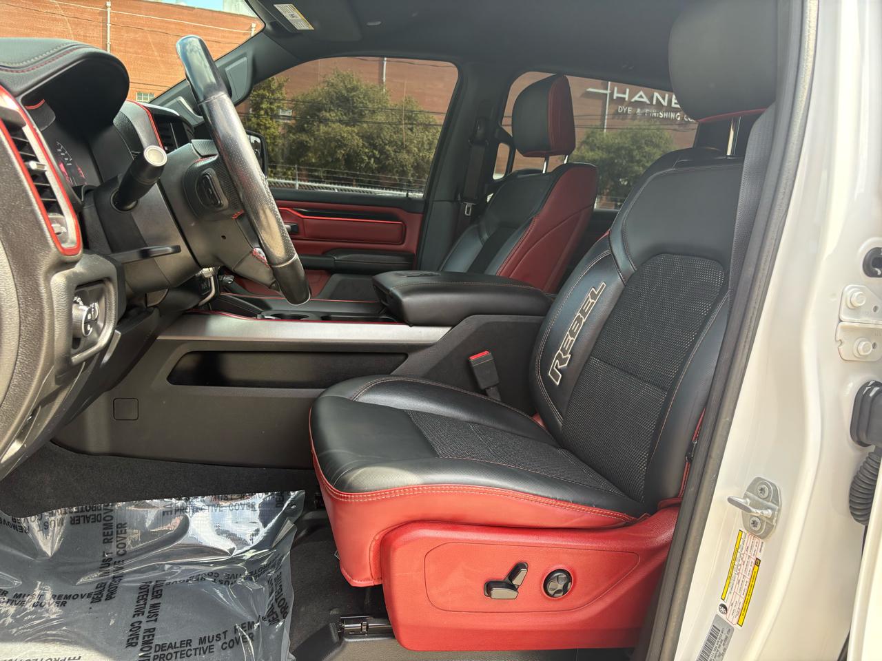 RAM 1500 4WD Crew Cab 140.5" Rebel 2019