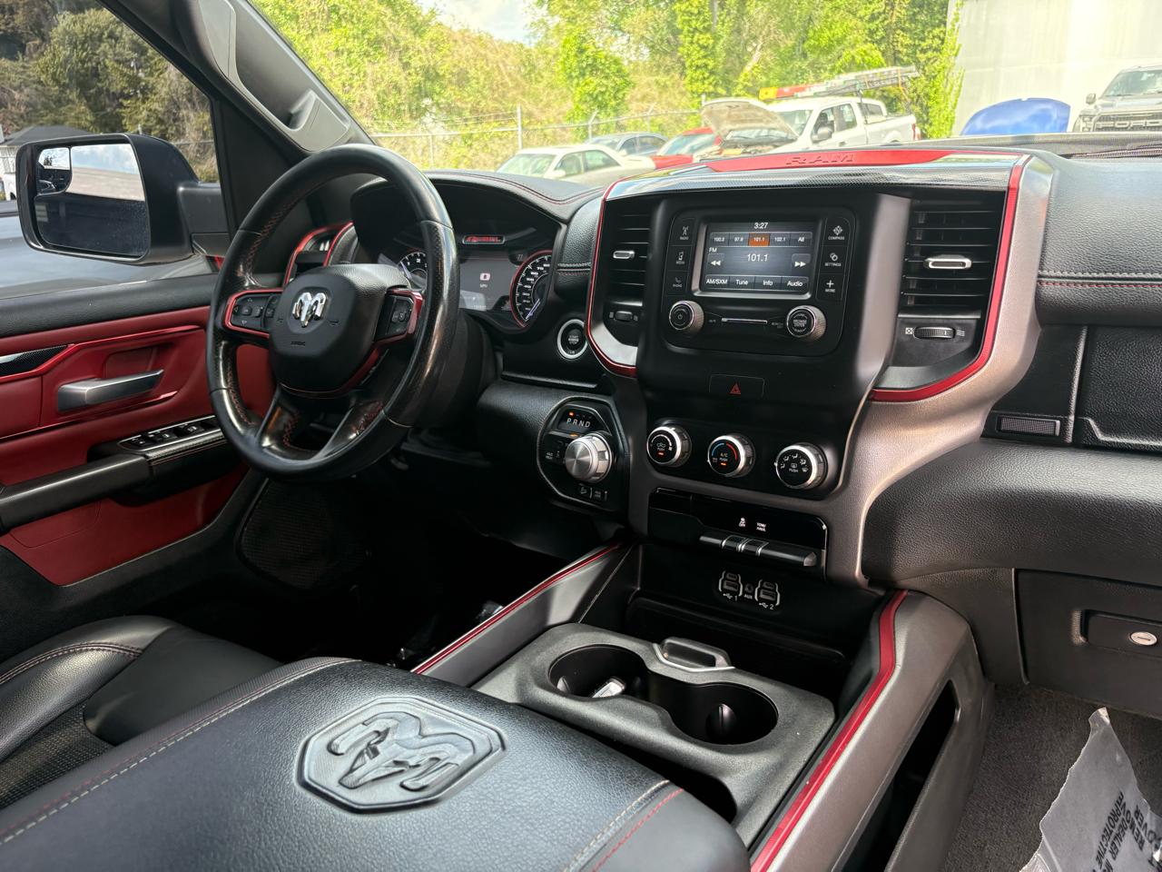 RAM 1500 4WD Crew Cab 140.5" Rebel 2019
