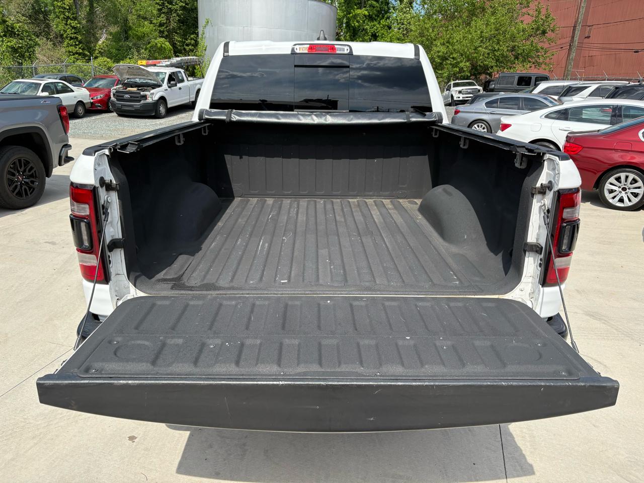 RAM 1500 4WD Crew Cab 140.5" Rebel 2019