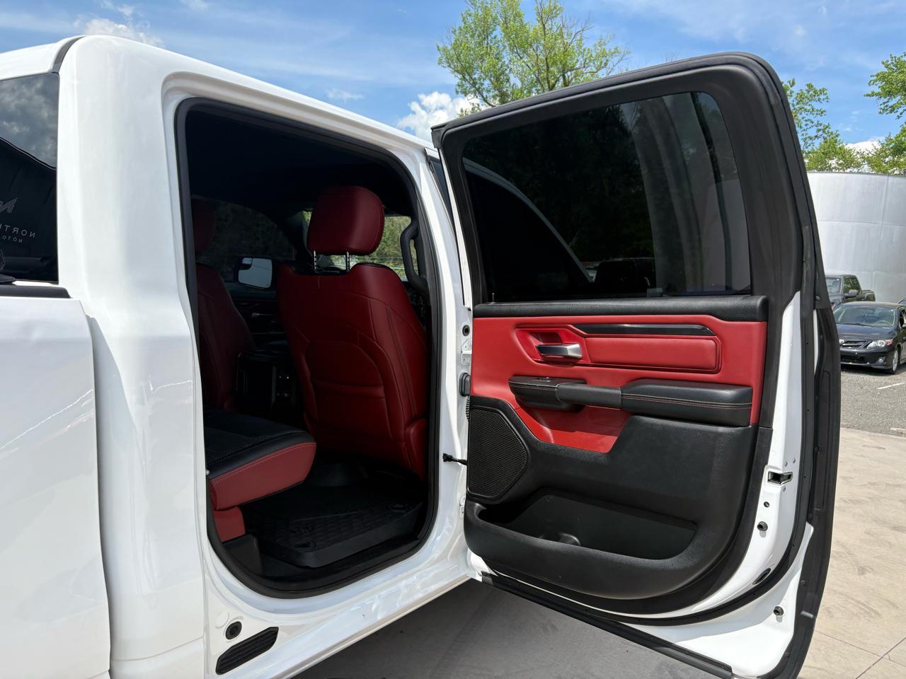 RAM 1500 4WD Crew Cab 140.5" Rebel 2019