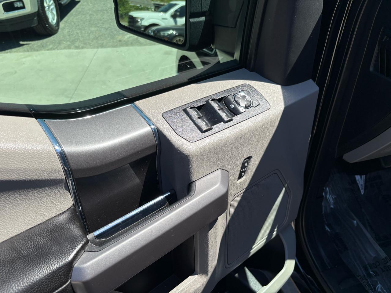 Ford F-150 2WD SuperCrew 139" XLT 2020