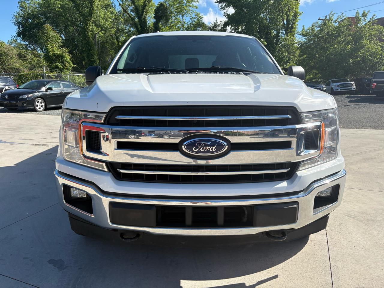 Ford F-150 4WD SuperCab 145" XLT 2018