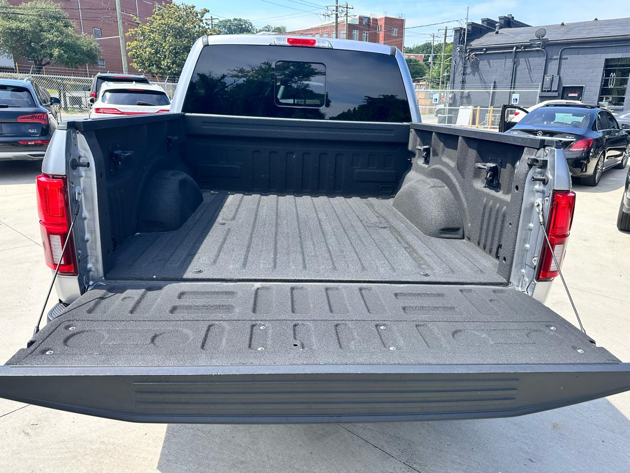 Ford F-150 Lariat 2020