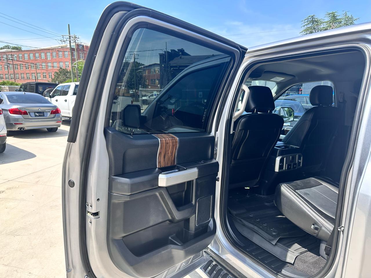Ford F-150 Lariat 2020