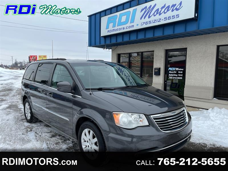 2016 Chrysler Town & Country Touring
