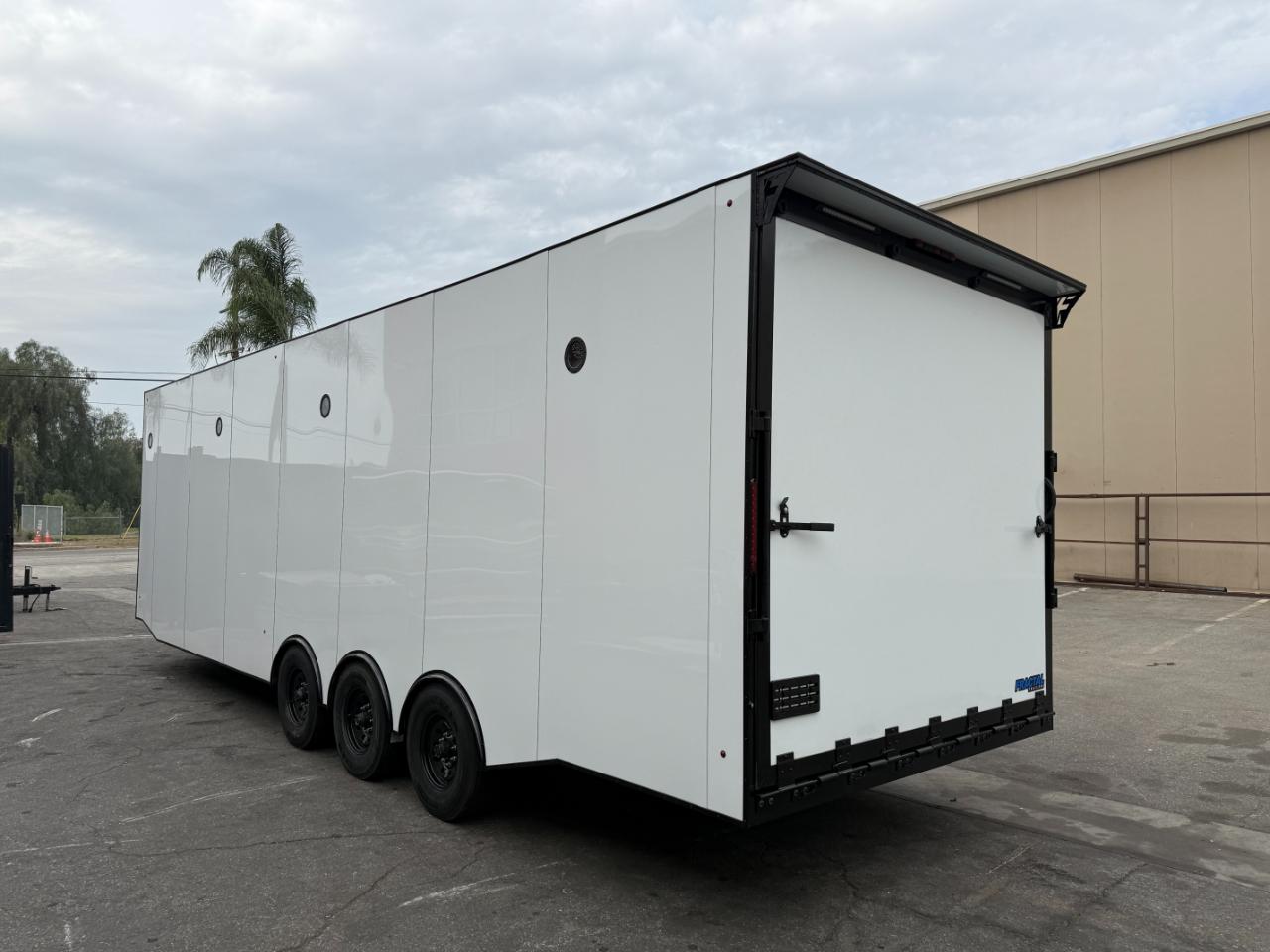 Fractal Enclosed  2026