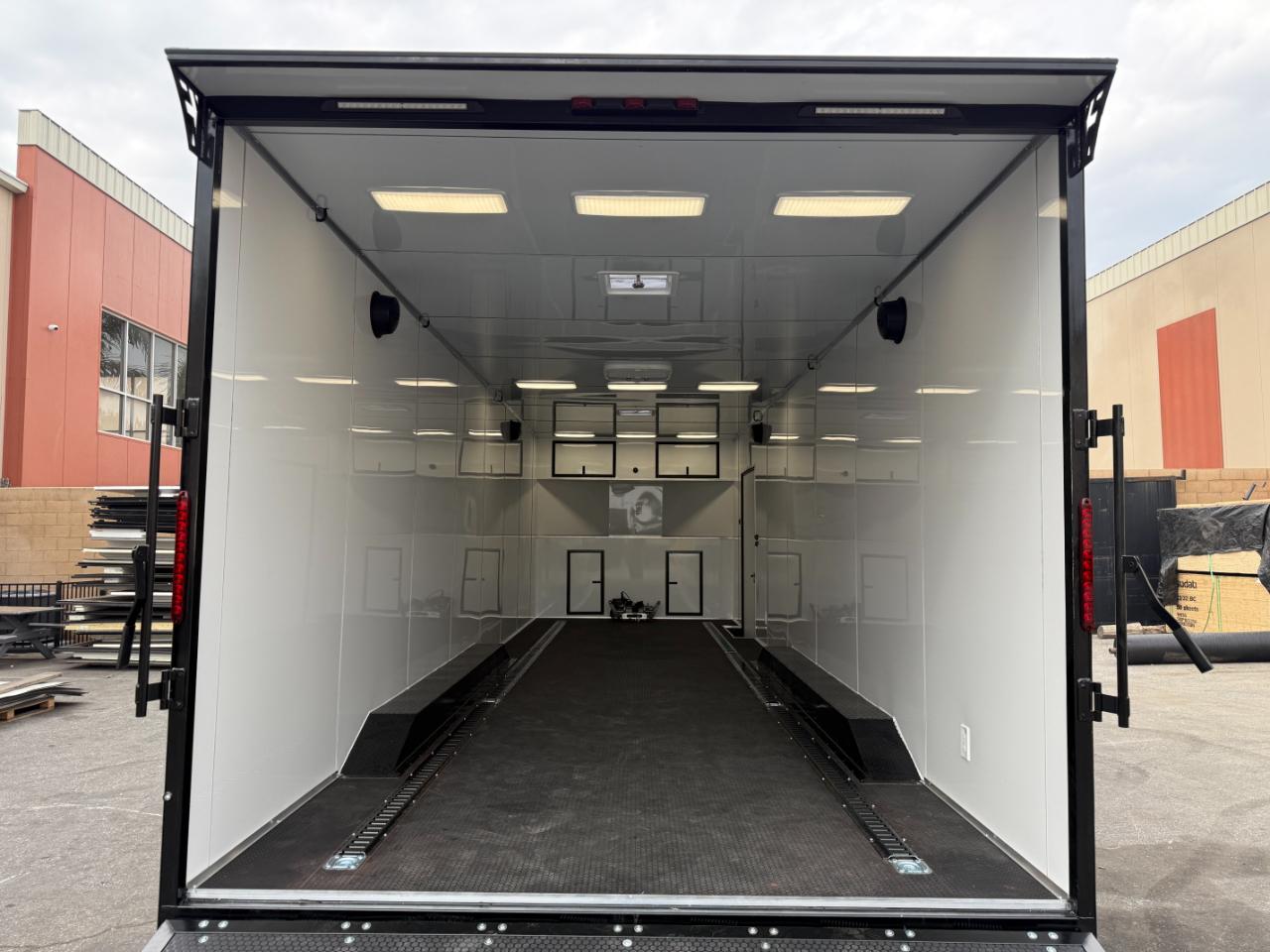 Fractal Enclosed  2026