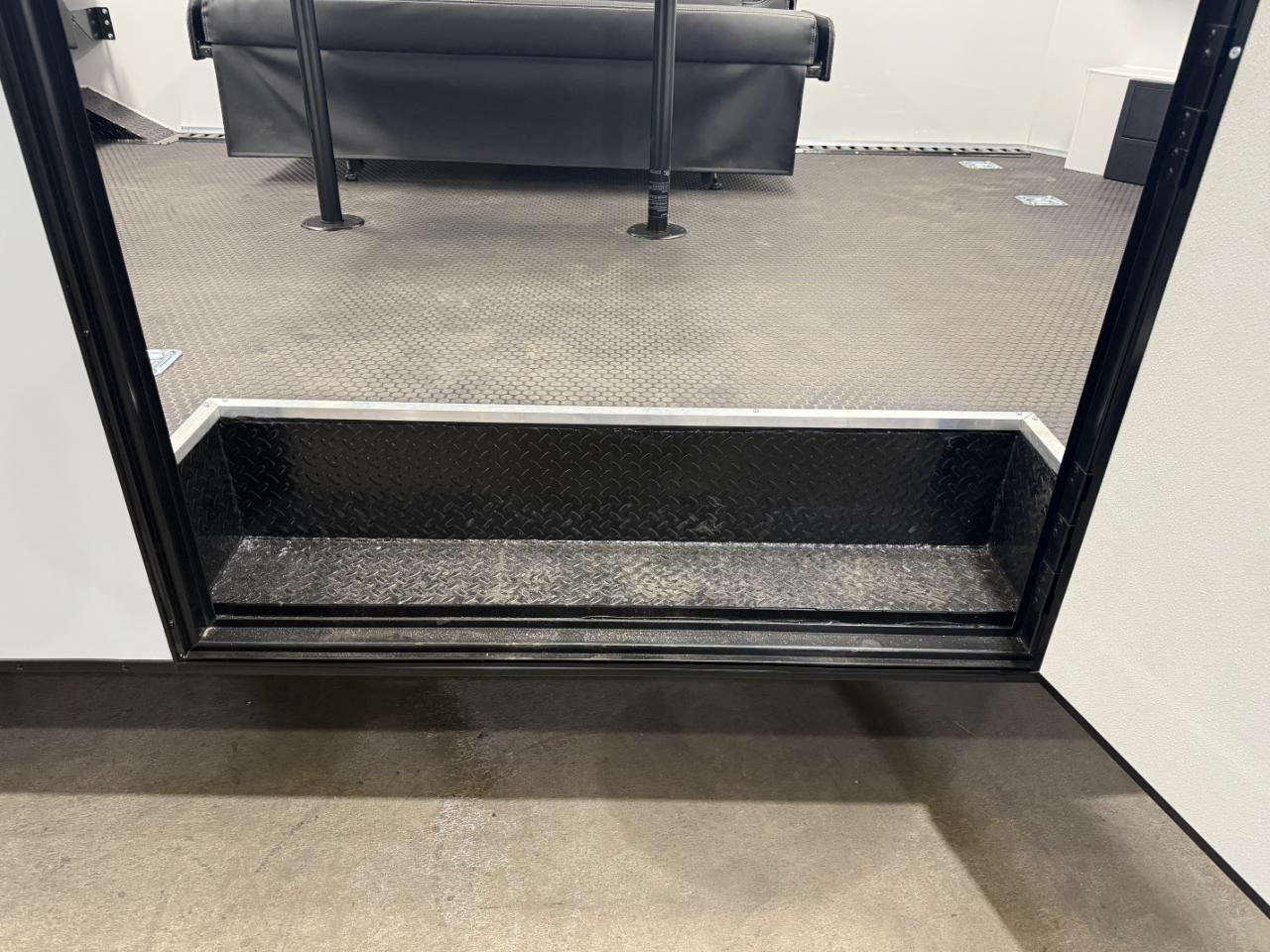 Fractal Enclosed  2026