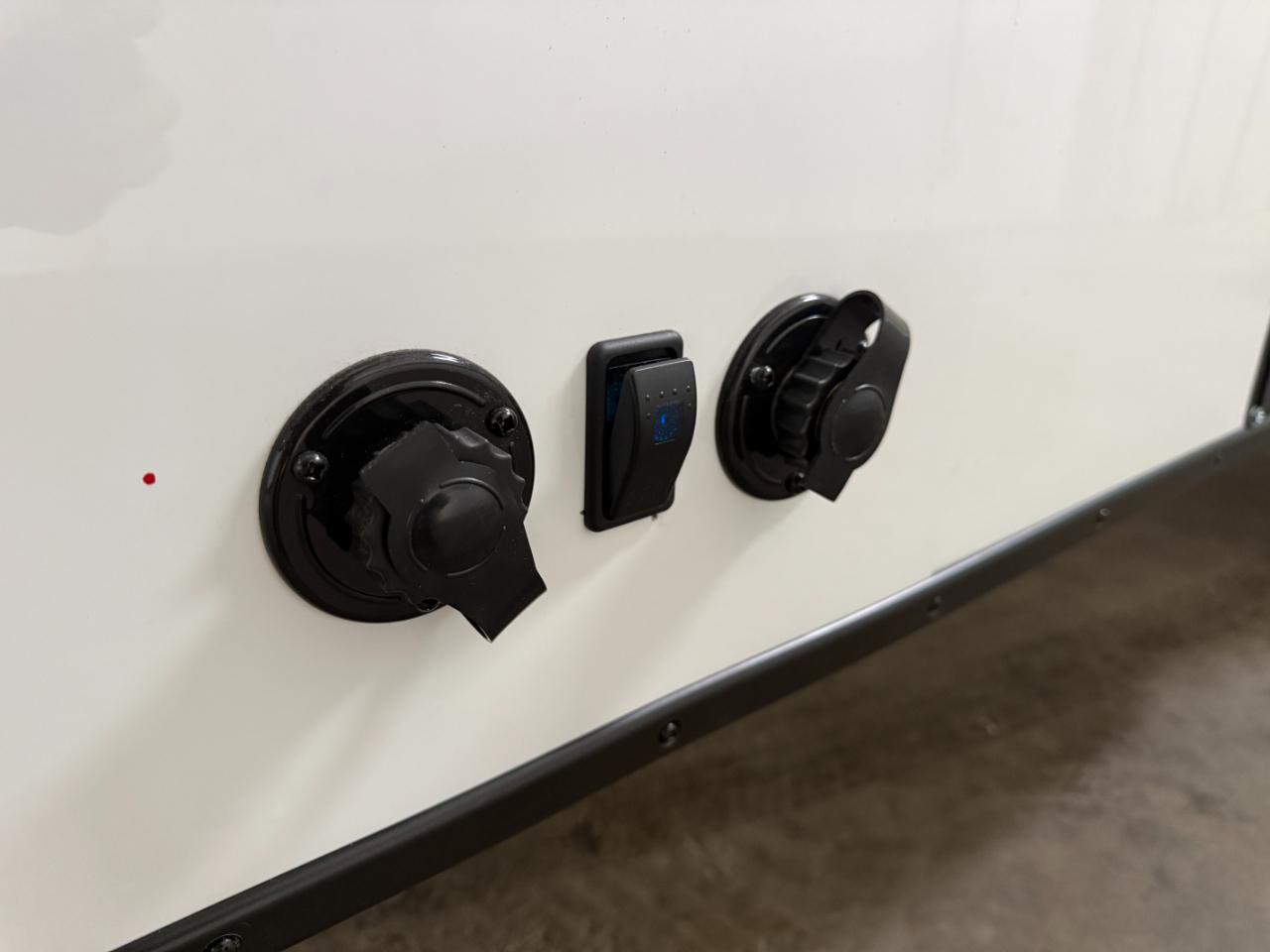 Fractal Enclosed  2026