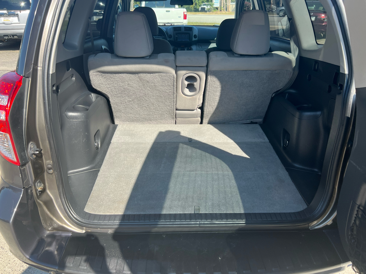 2011 Toyota RAV4 Base photo 6