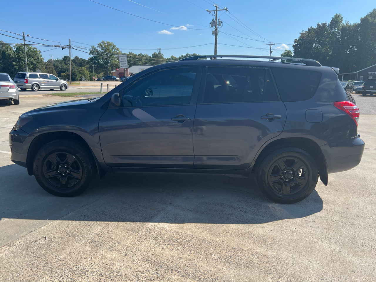 2011 Toyota RAV4 Base photo 8