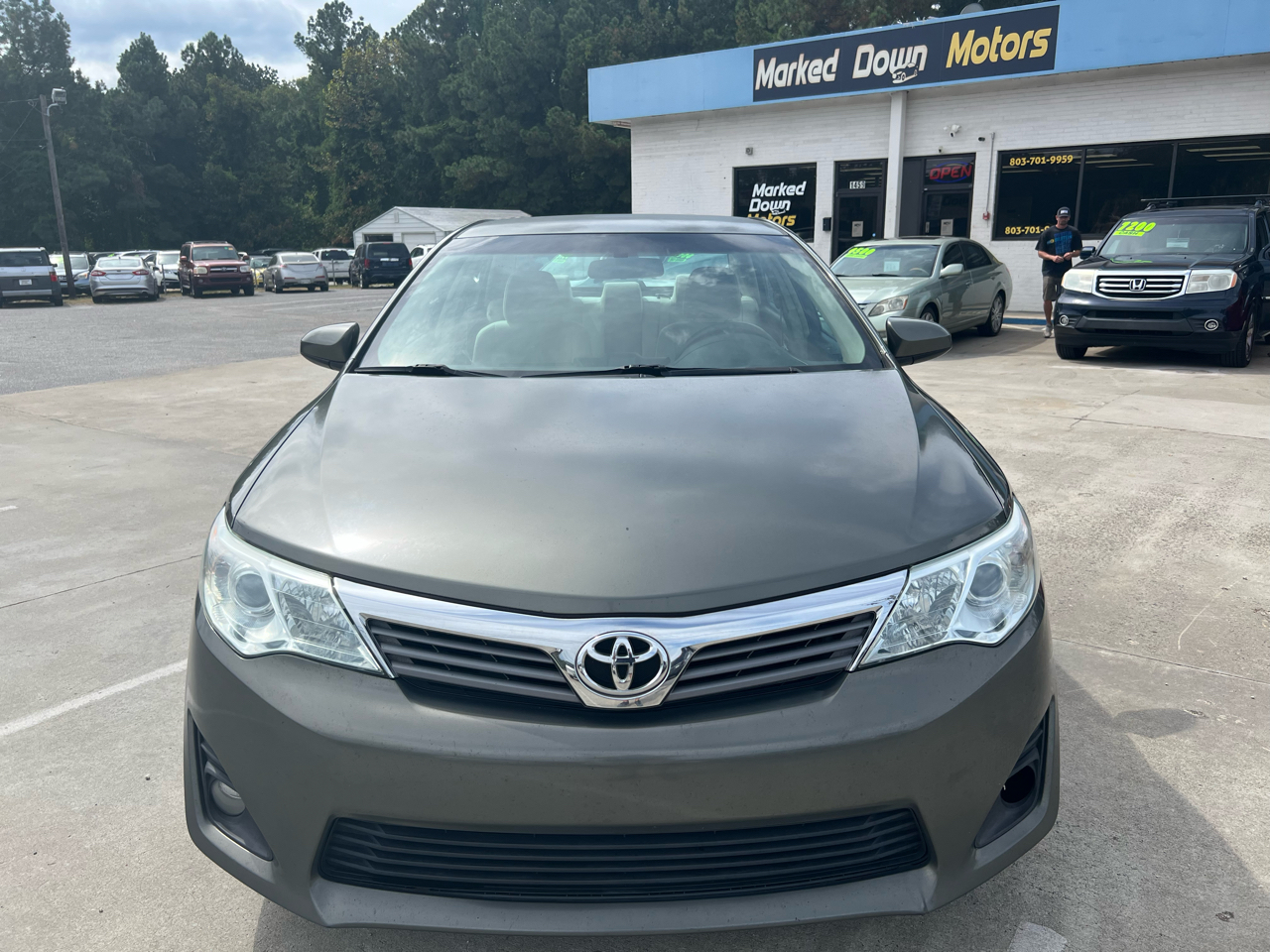 2013 Toyota Camry L photo 3