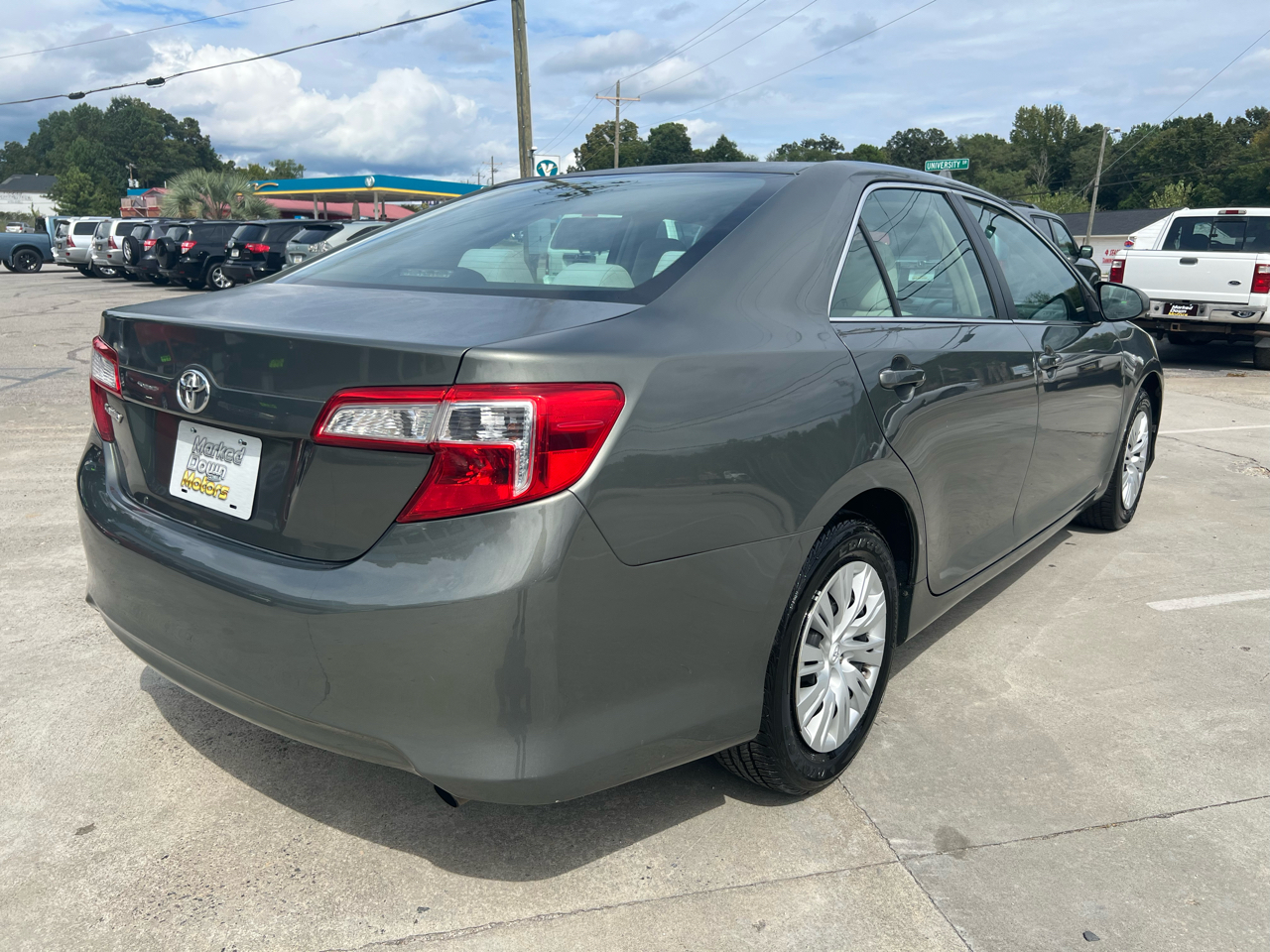 2013 Toyota Camry L photo 5