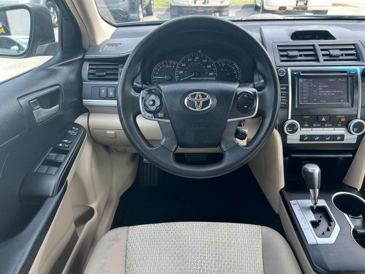 2013 Toyota Camry L photo 14