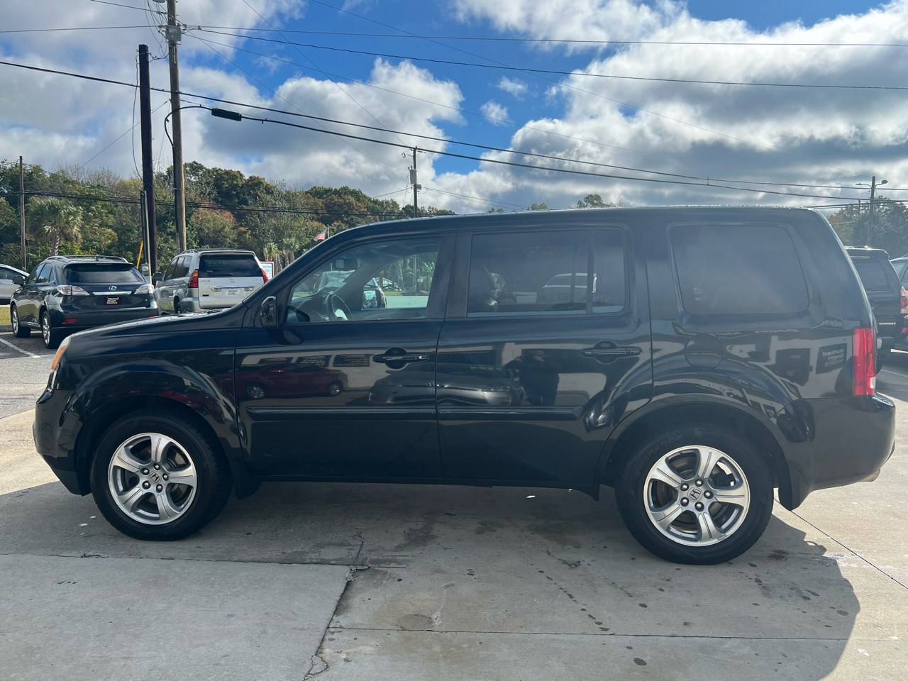 Honda Pilot EX-L 4WD 5-Spd AT with Navigation 2014 Honda Pilot EX-L 4WD 5-Spd AT with Navigation 2014