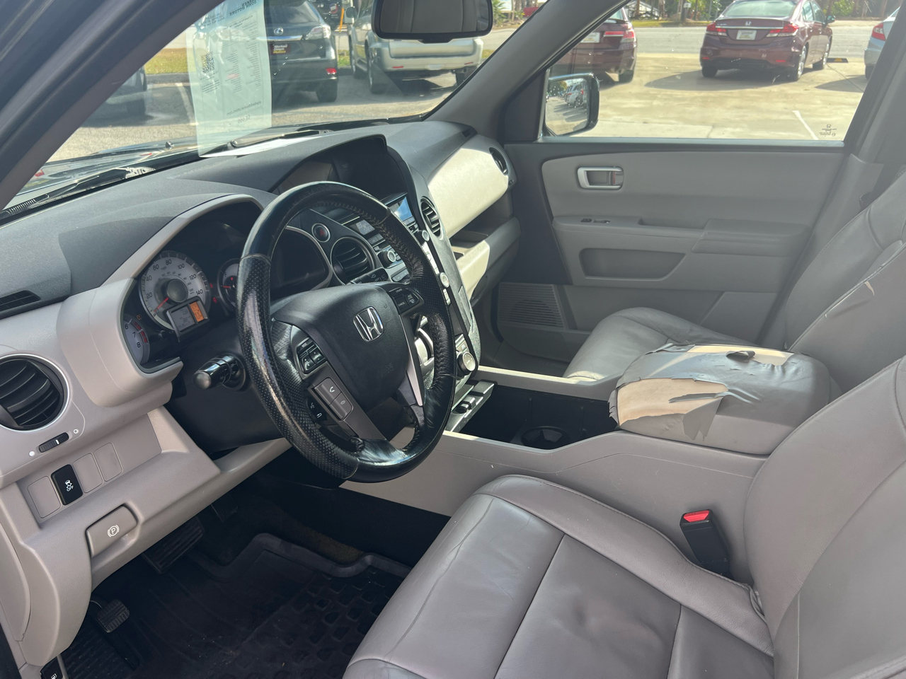 Honda Pilot EX-L 4WD 5-Spd AT with Navigation 2014 Honda Pilot EX-L 4WD 5-Spd AT with Navigation 2014