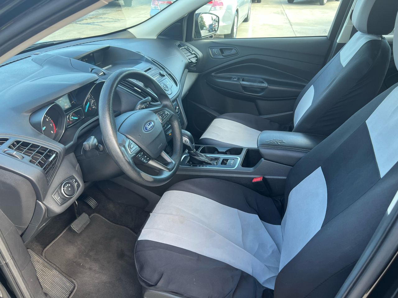 Ford Escape S FWD 2017 Ford Escape S FWD 2017