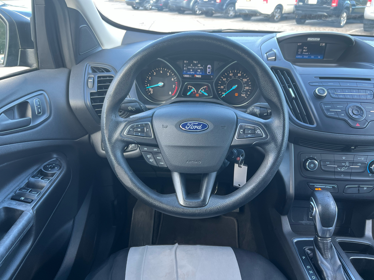Ford Escape S FWD 2017 Ford Escape S FWD 2017