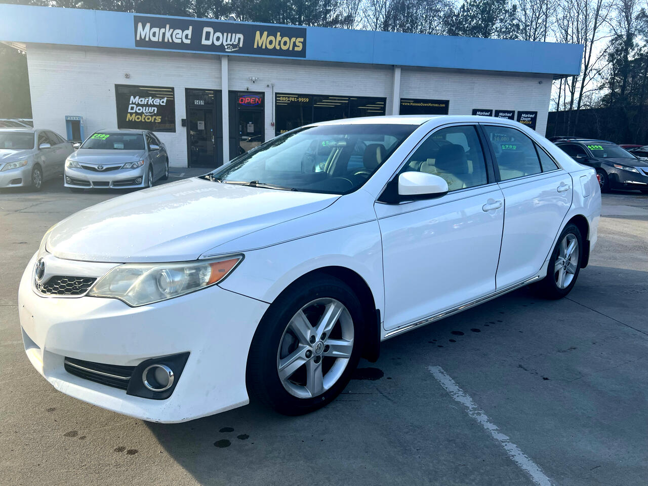 Toyota Camry SE 2014