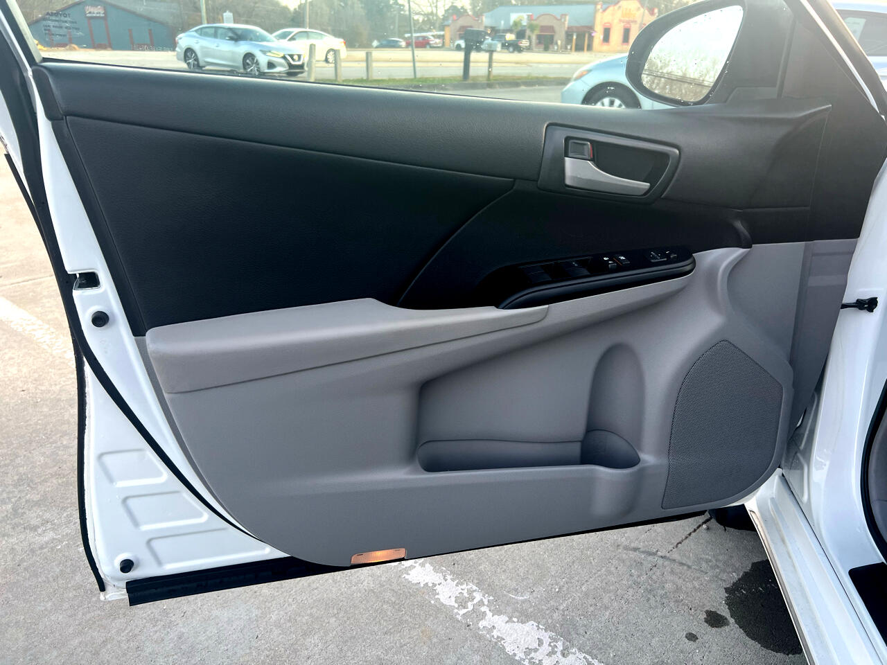 Toyota Camry SE 2014