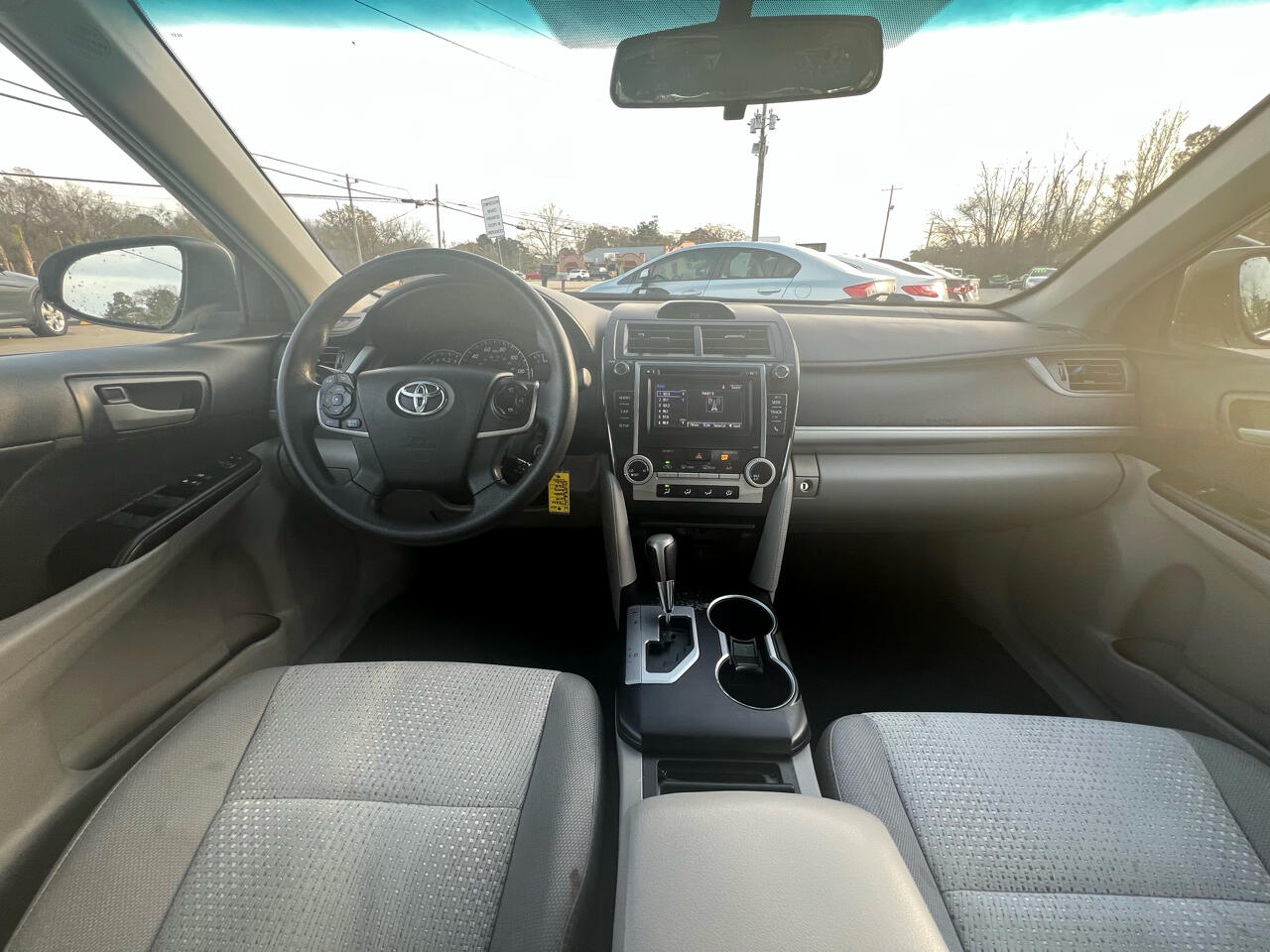 Toyota Camry SE 2014