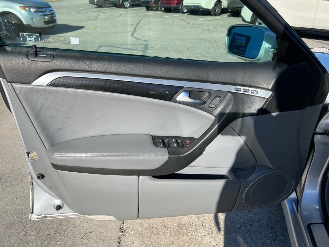 Acura TL 5-Speed AT 2005