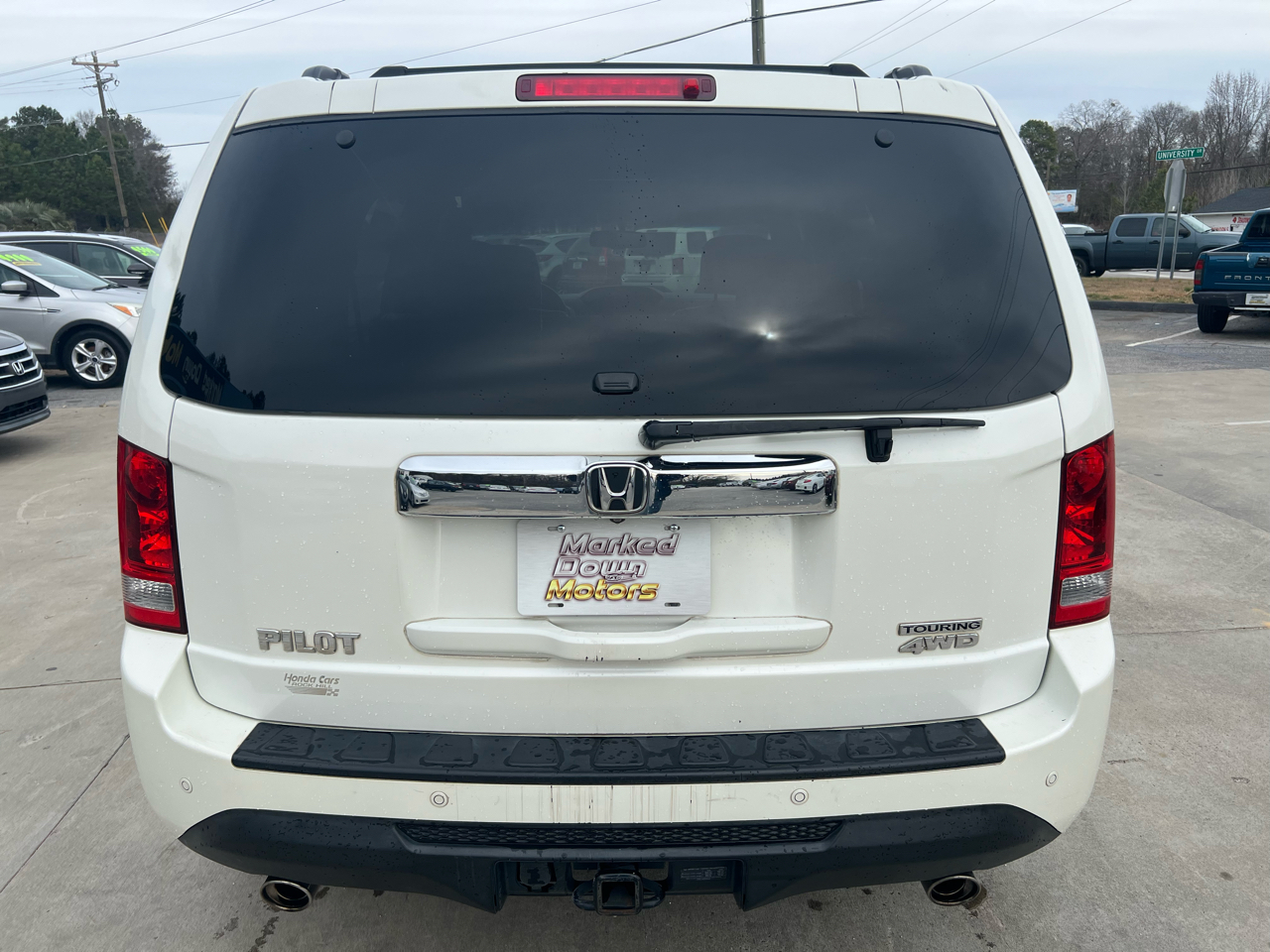 Honda Pilot Touring 4WD 5-Spd AT with DVD 2013