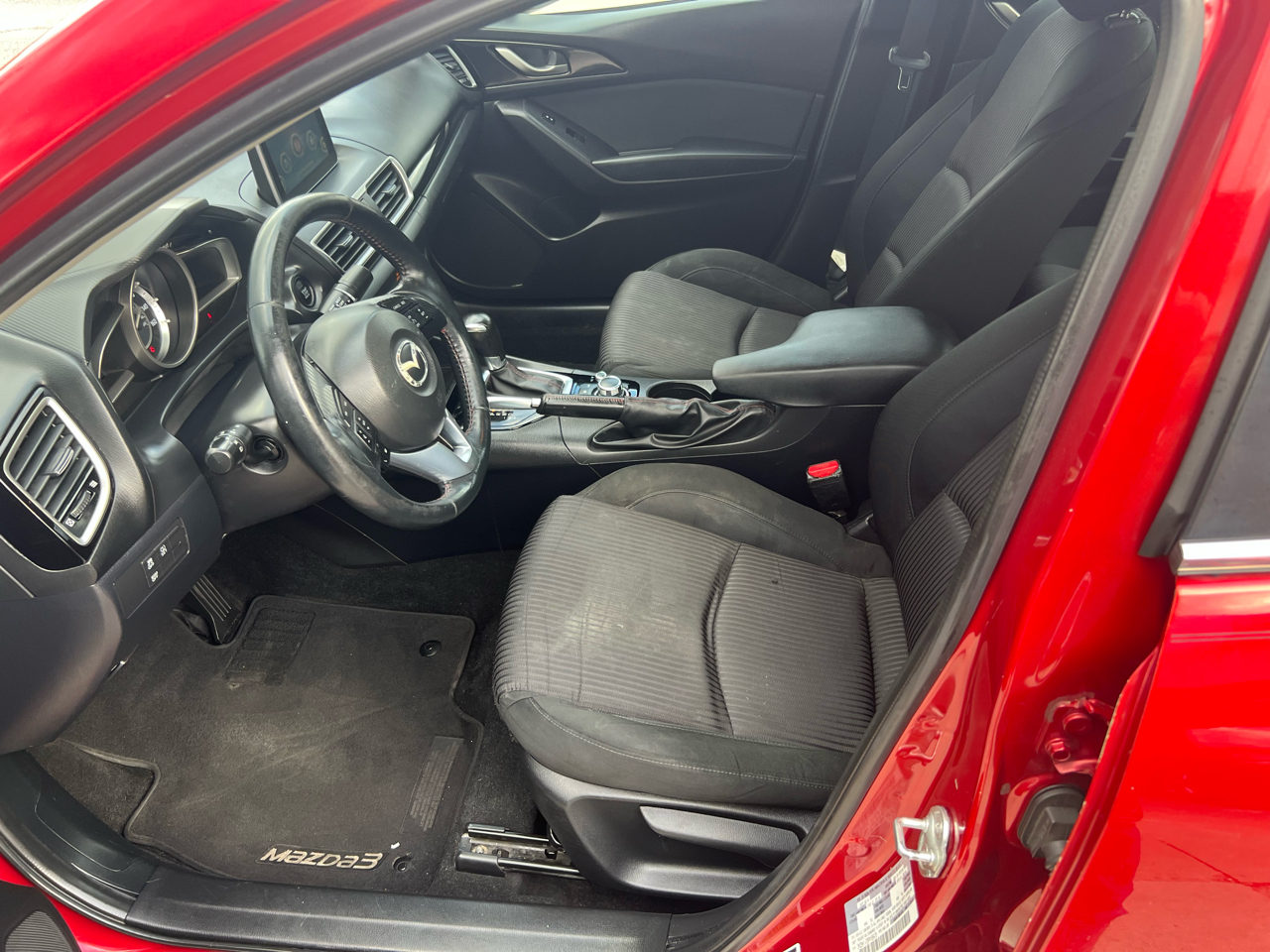 Mazda MAZDA3 i Touring AT 4-Door 2015