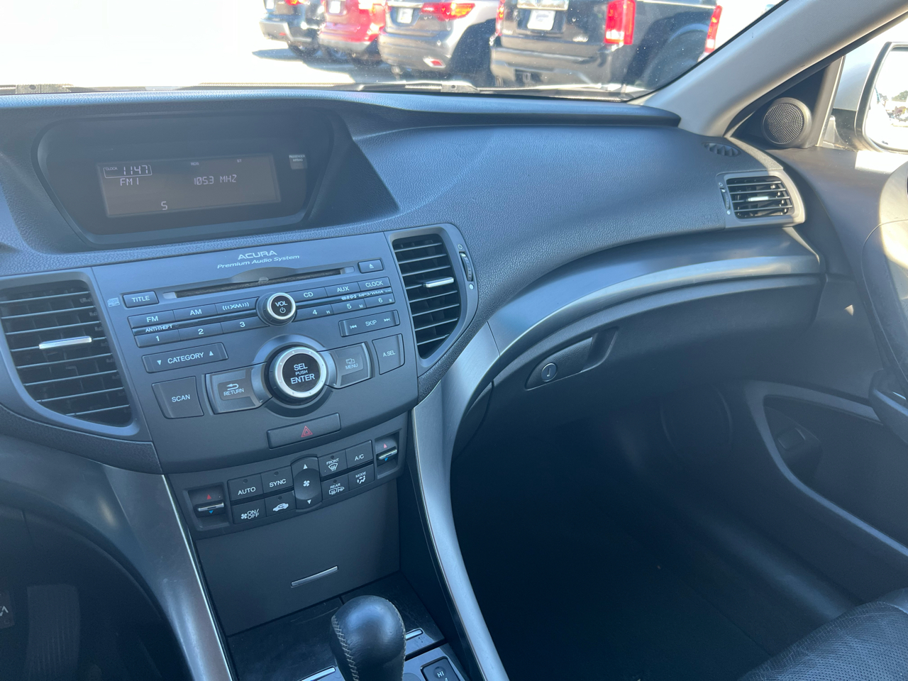 Acura TSX 5-speed AT 2011