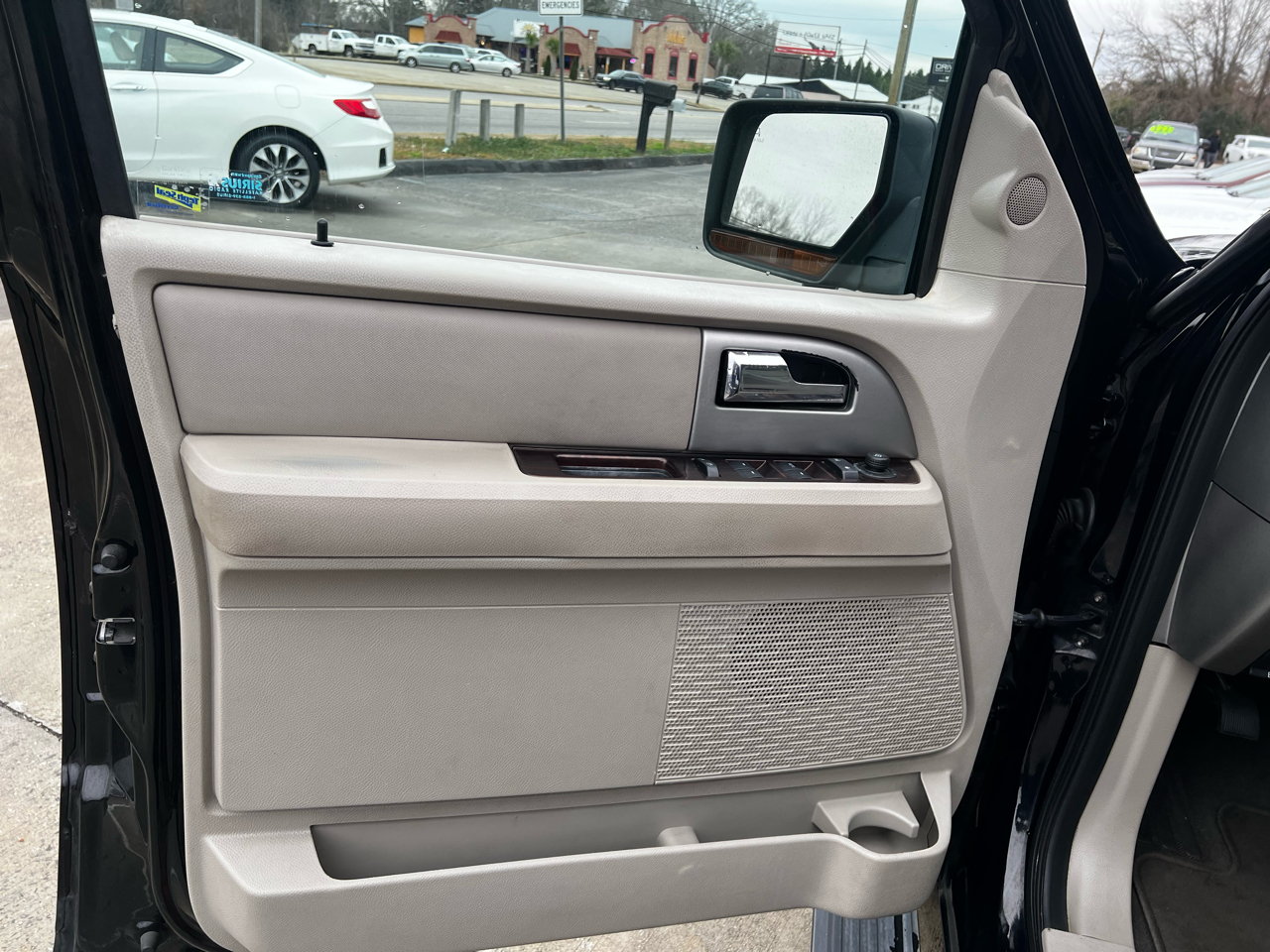 Ford Expedition Limited 2WD 2009