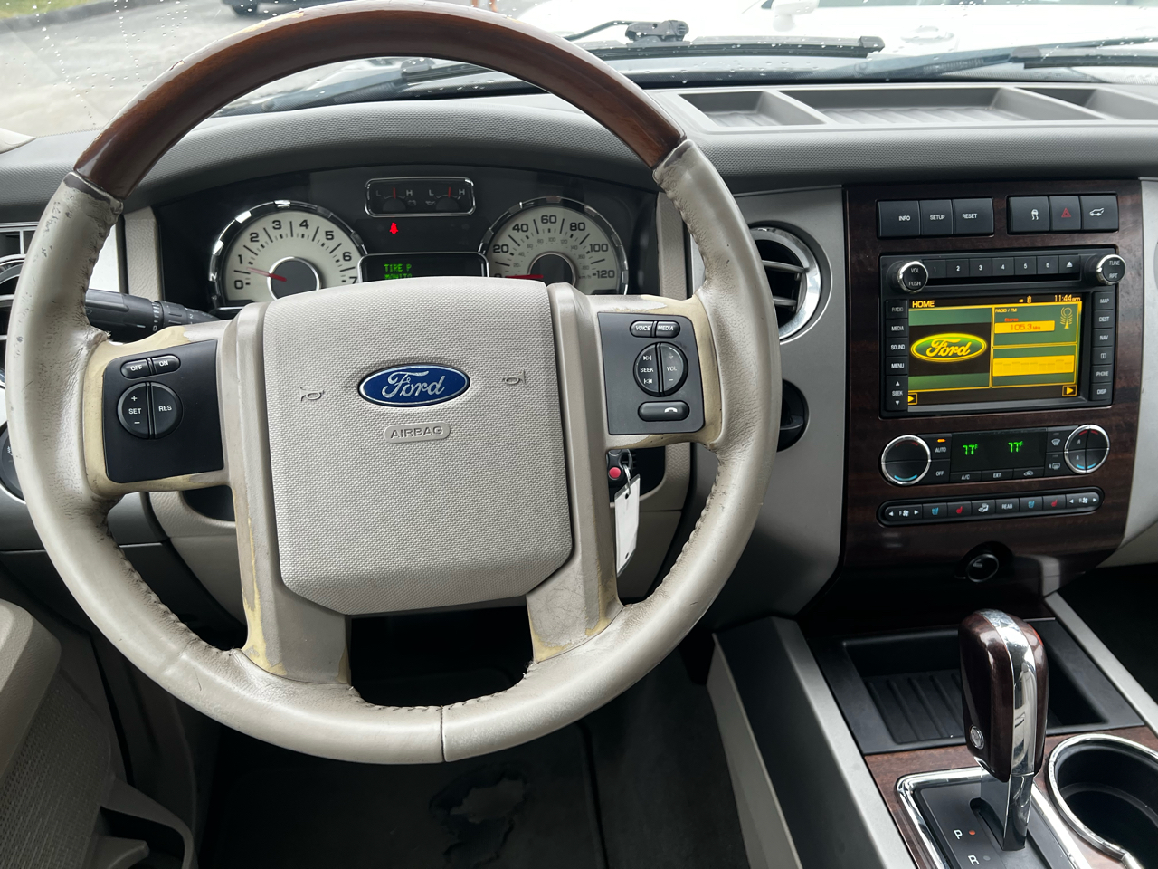 Ford Expedition Limited 2WD 2009