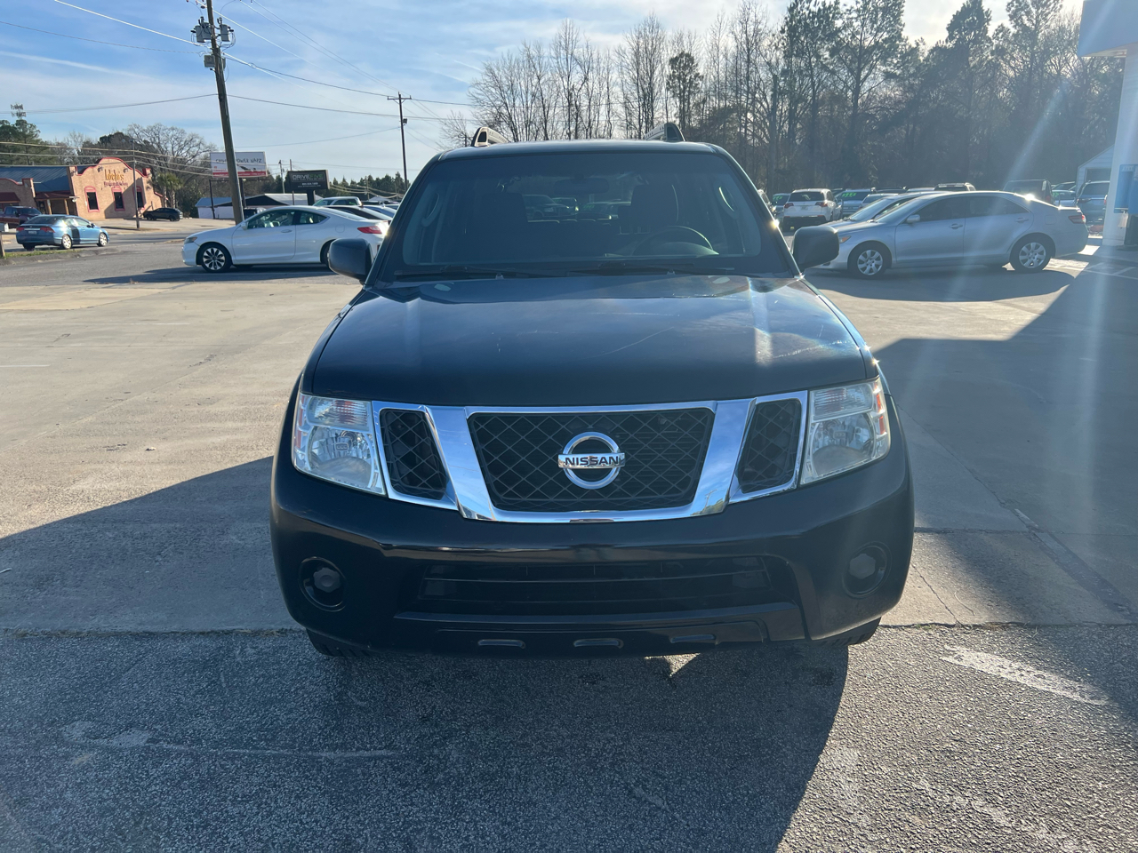 Nissan Pathfinder SE 2WD 2008