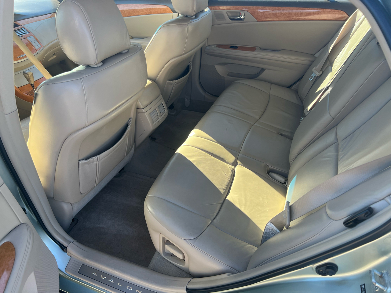 Toyota Avalon XLS 2006