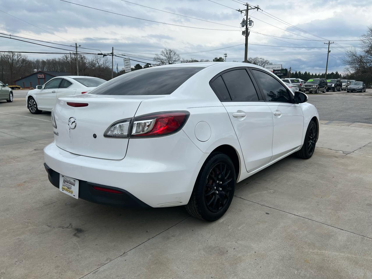 Mazda MAZDA3 i Sport 4-Door 2010